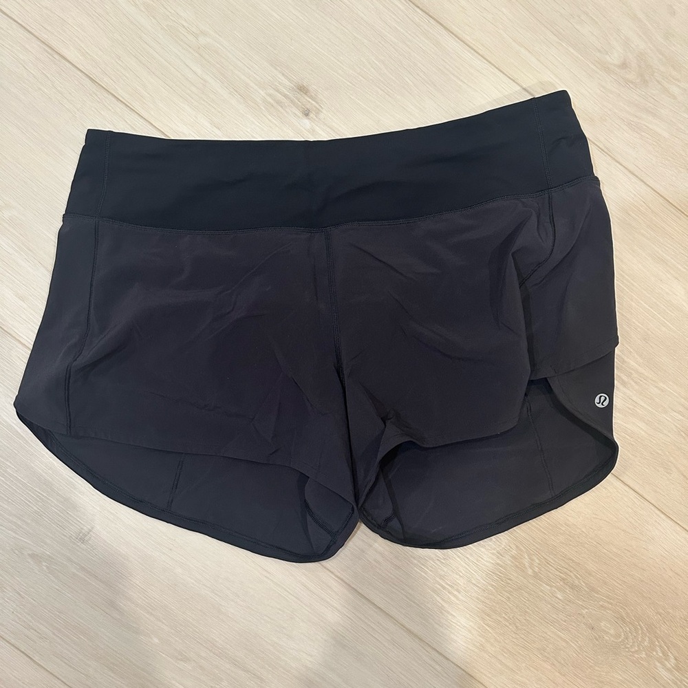 Lululemon Speed Up Mid Rise Short 4”